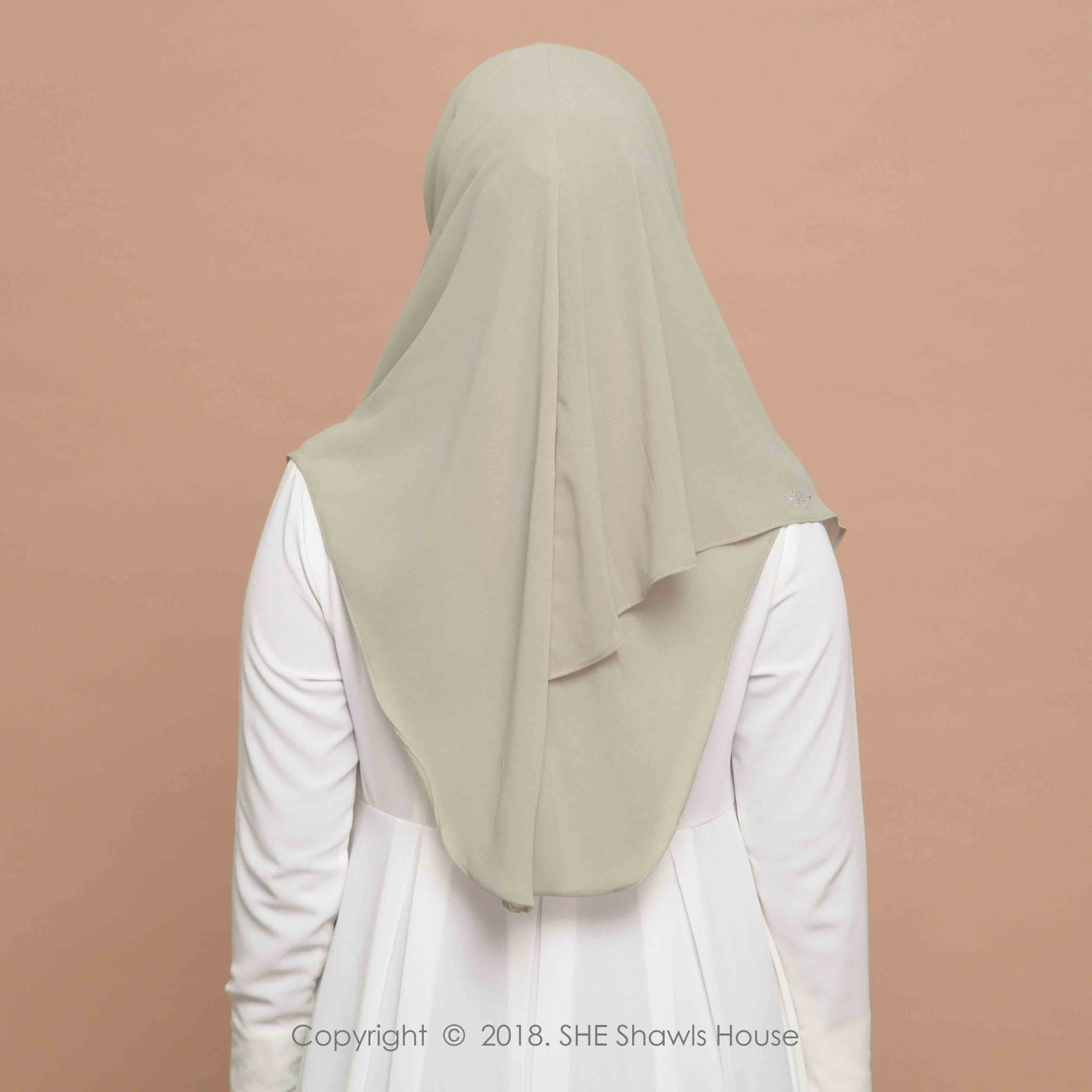 LAVYA in 12 SAGE - Image 7