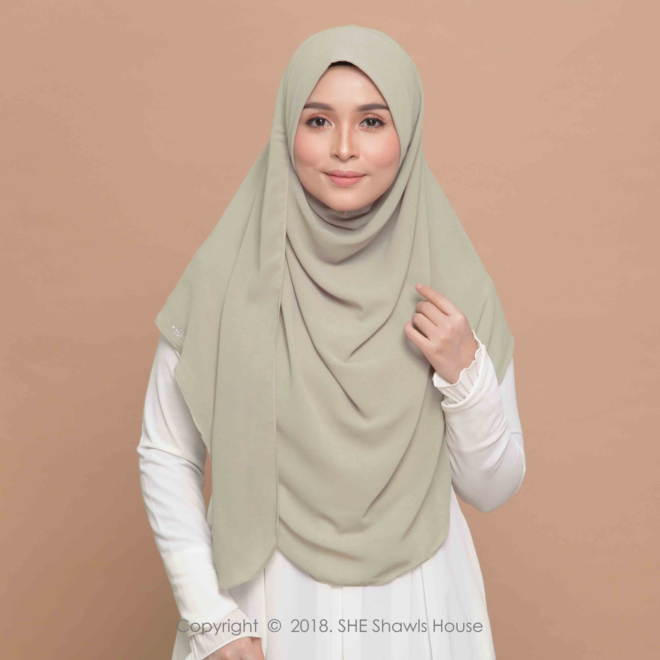 LAVYA in 12 SAGE - Image 5