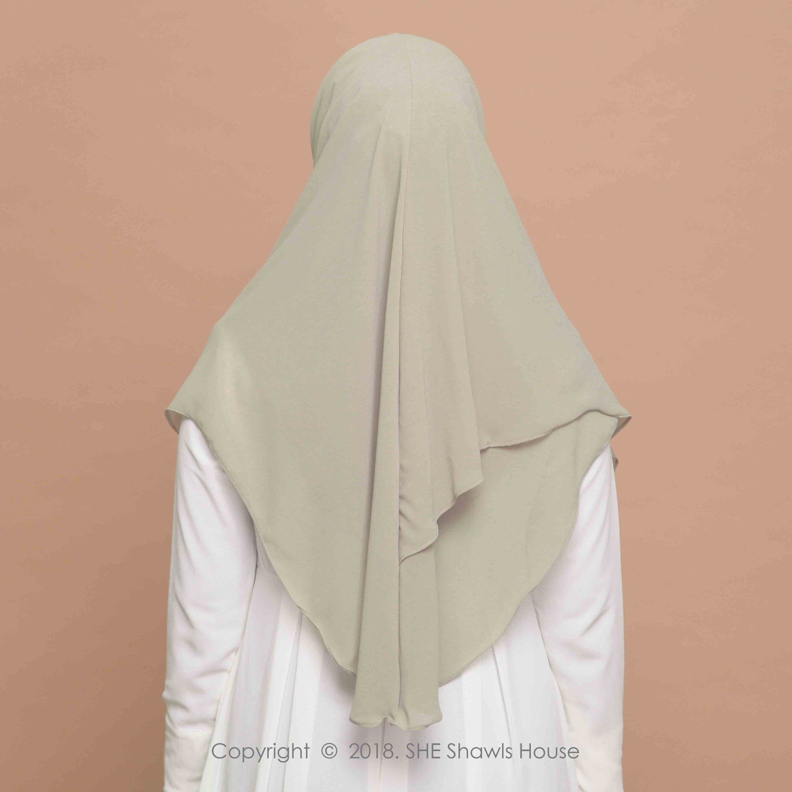 LAVYA in 12 SAGE - Image 4