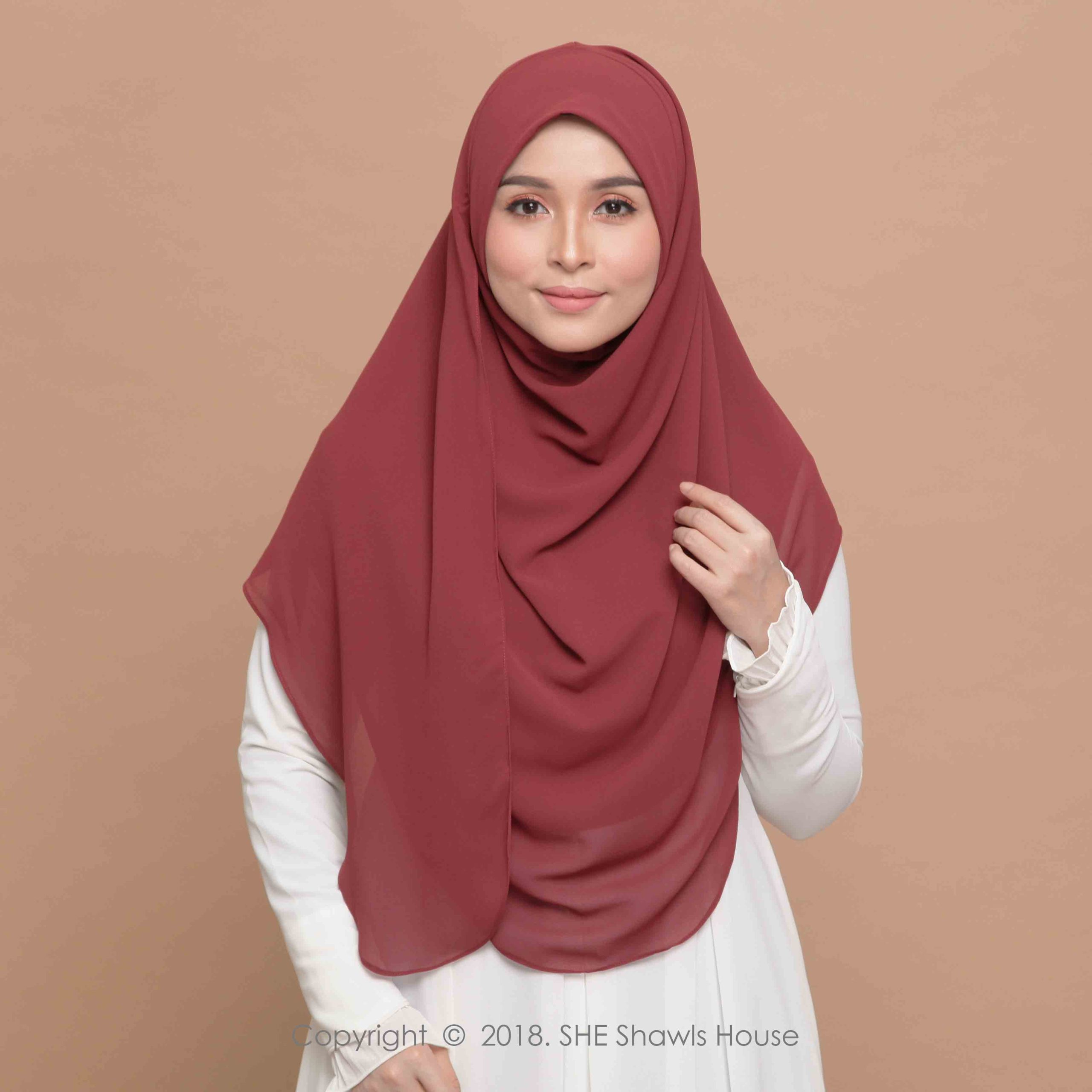 LAVYA in 14 MERLOT - Image 5