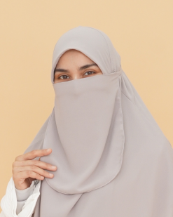 HAWWA MINI IN 448 LIGHT GRAY