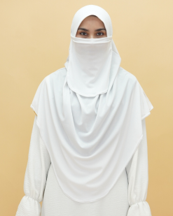 NOUREEZ in 302 WHITE