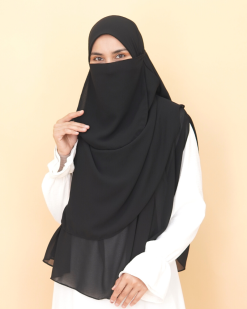 SEYRA CLIPE in 001 BLACK PRE ORDER