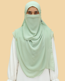 AYLA NU in 302 KATERINA