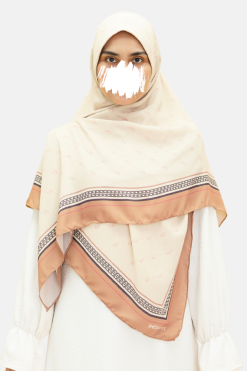 EISHA PRINTED in 302 SAND