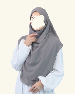 AYLA NU in 318 ARMEL