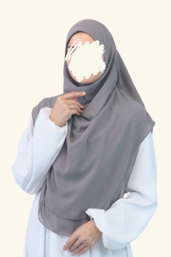 AYLA NU in 318 ARMEL